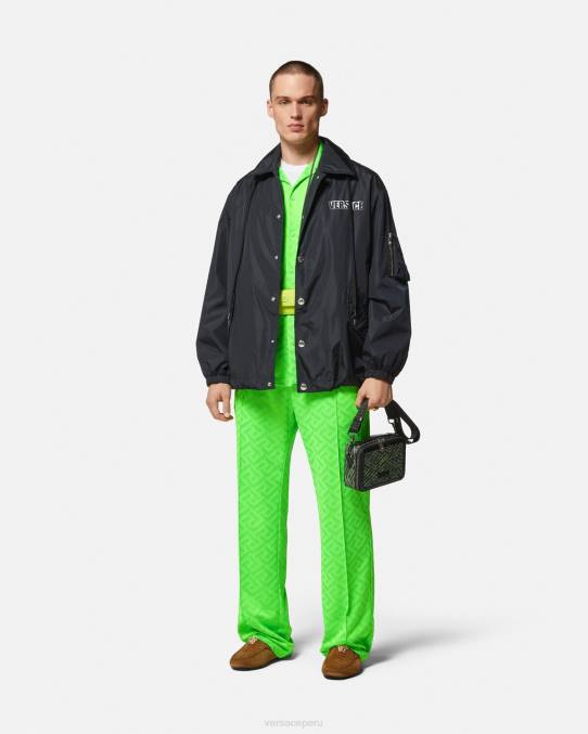 Versace ropa hombres chaqueta de nailon con logo gráfico 6BPV1243 negro