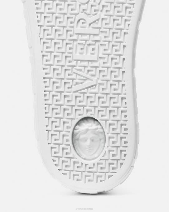 Versace zapato hombres zapatillas con greca en denim integral 6BPV1548 azul claro