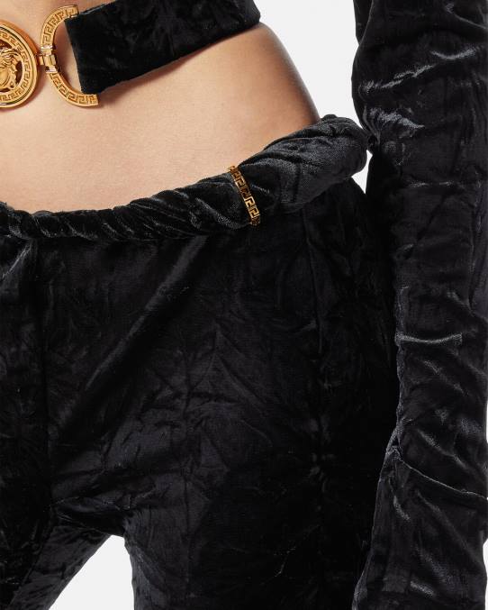Versace ropa mujer pantalones acampanados de terciopelo enrollados 6BPV216 negro