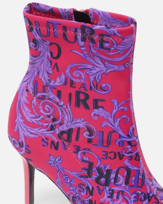 Versace zapato mujer botas de alta costura con logo scarlett 6BPV2305 fucsia y estampado