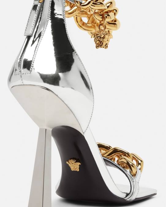 Versace zapato mujer sandalias con cadena metálica de Medusa 6BPV464 plata