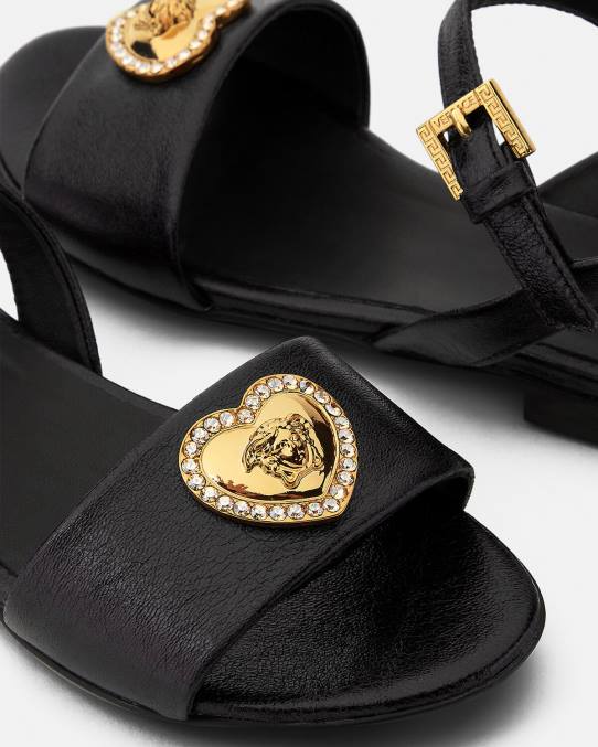 Versace zapato niños sandalias con corazón de cristal y medusa 6BPV2031 negro